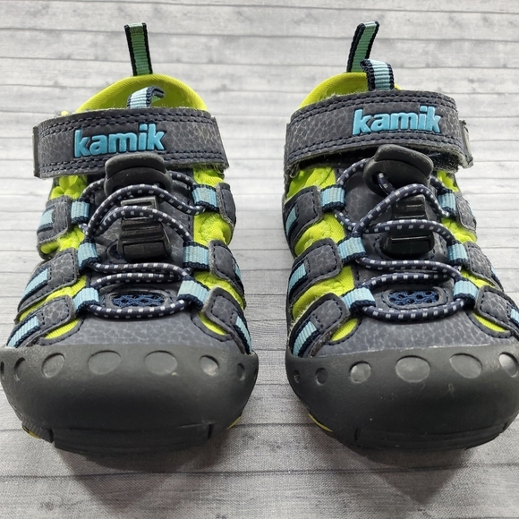 Kamik Toddler Size 11 Blue Gray Crab Water Sandals Closed Toe - Picture 2 of 10